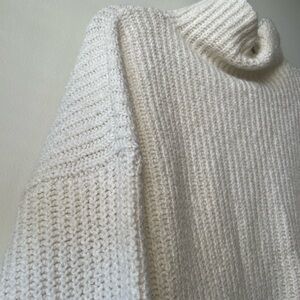 Anthropologie A Cozy White Turtleneck Sweater Women’s Size XL
